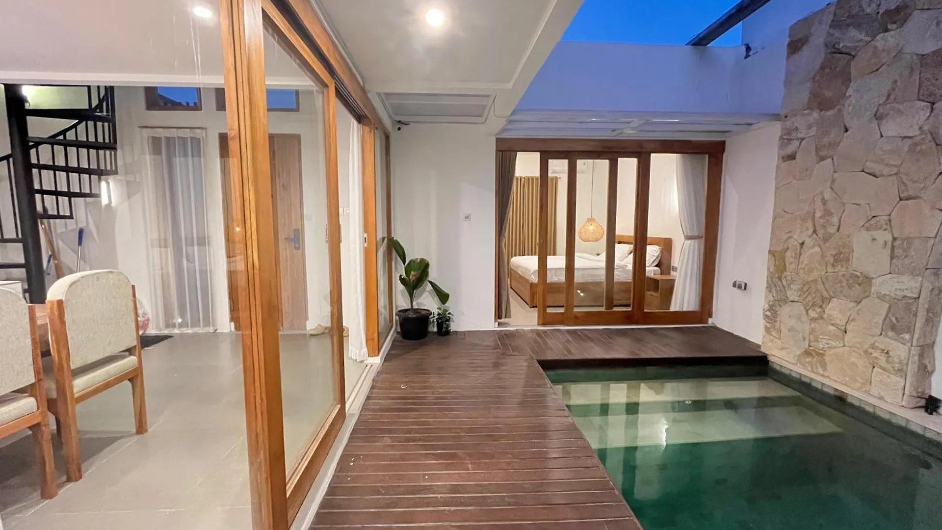 Della Rossa Villa Seminyak  Indonesia